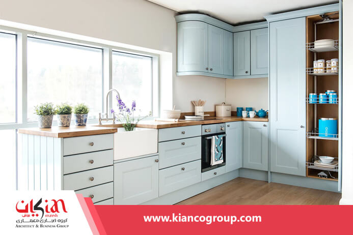 مدل کابینت آشپزخانه پنجره دار